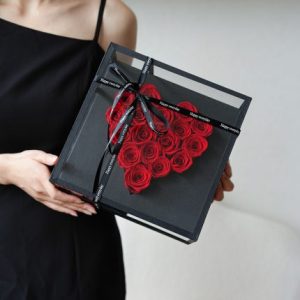 17 Pcs Preserved Roses in Acry