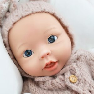 18-inch Platinum Silicone Baby Girl Reborn Newborn Doll Full-Body Realistic Plush Toy Collectible & Washable Gift for Girls