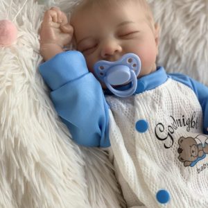 18-inch Newborn Baby Toy Boy Full-Body Realistic Doll Set Reborn Doll